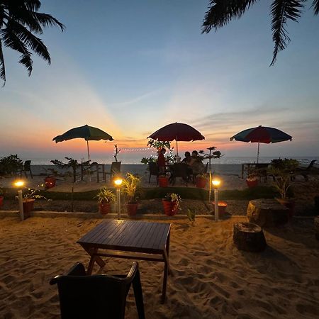 Alivious Beach Homestay Alappuzha Exterior photo