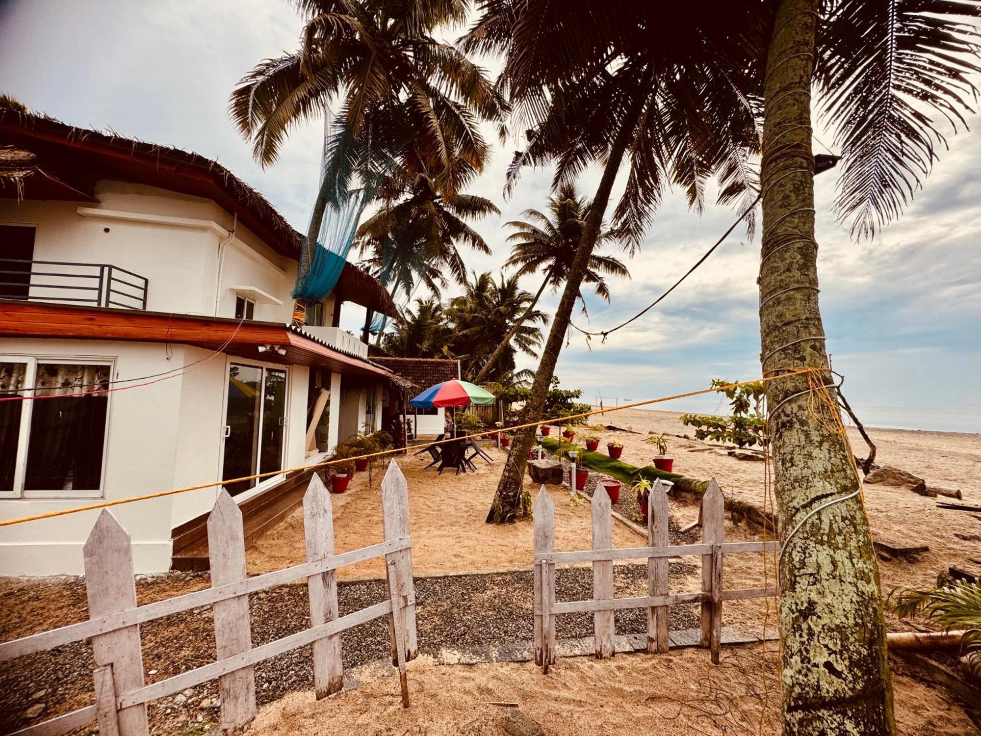 Alivious Beach Homestay Alappuzha Exterior photo