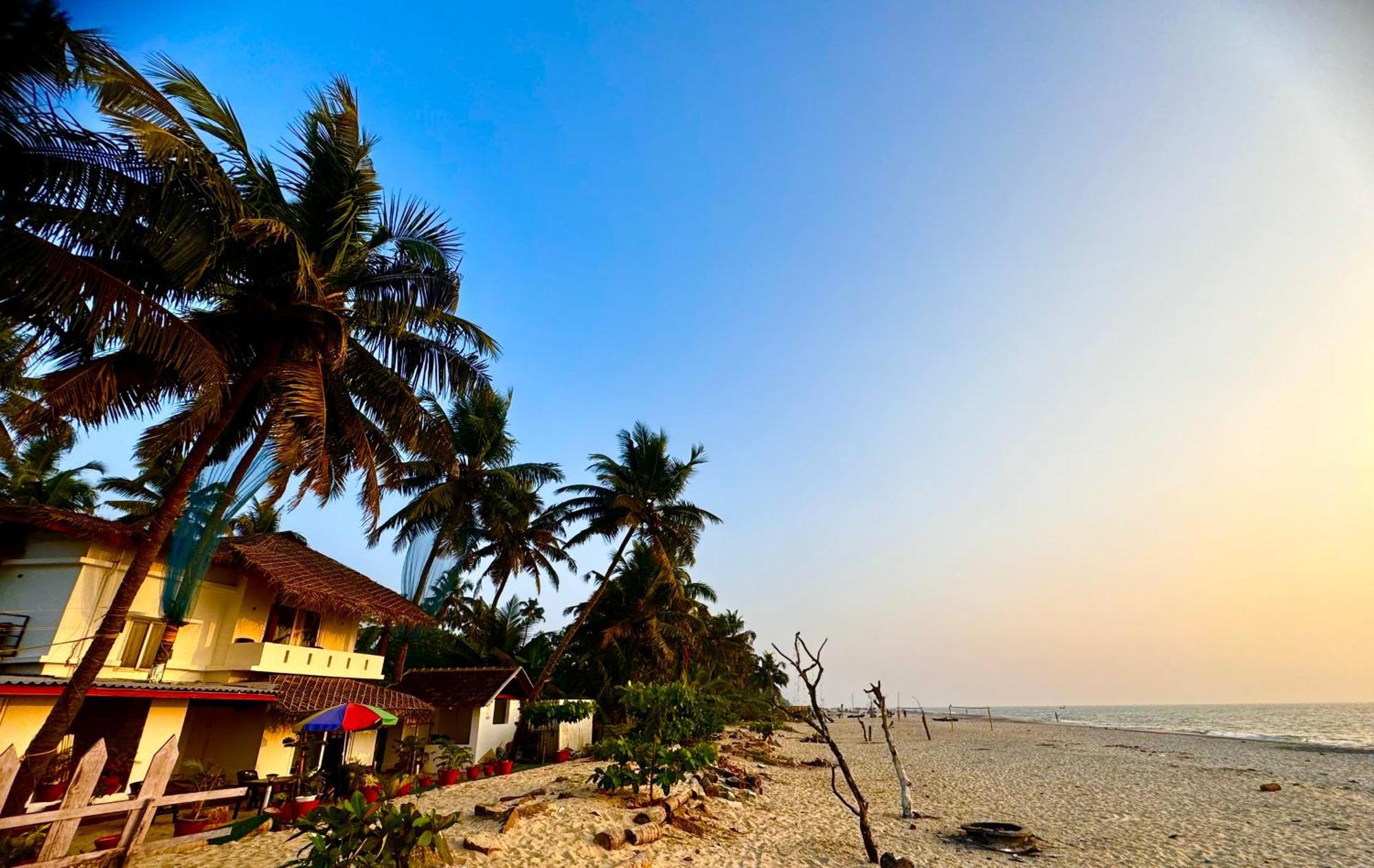 Alivious Beach Homestay Alappuzha Exterior photo